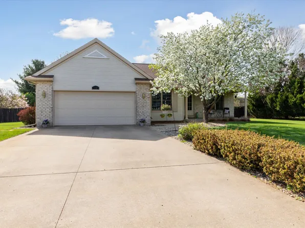 170 Gull Pointe Dr, Battle Creek, MI 49037