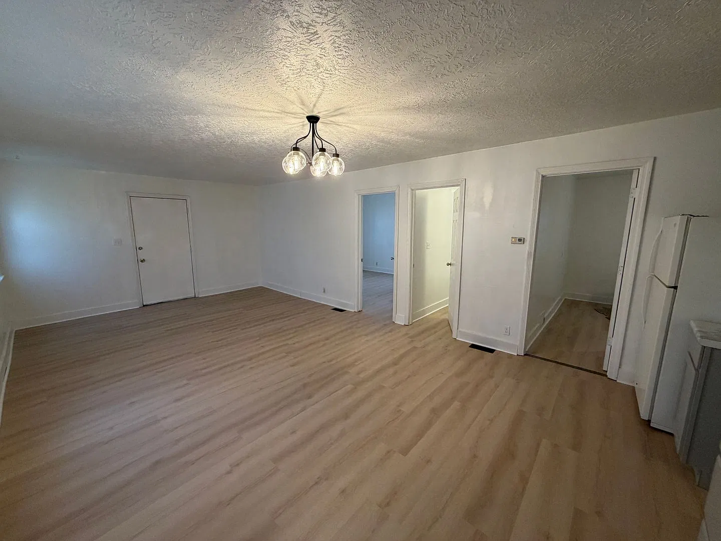 Plains - 1200 Jennings St — Photo 2