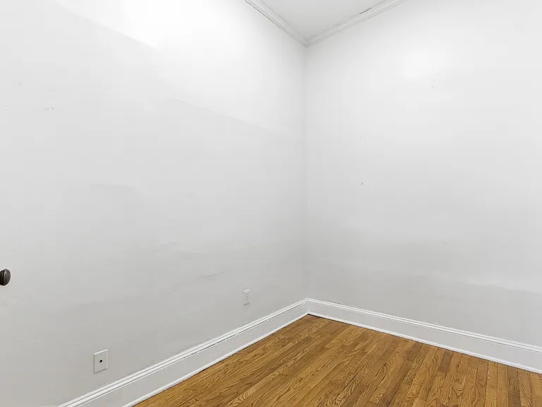 105 N Loudoun St #1 — Photo 8