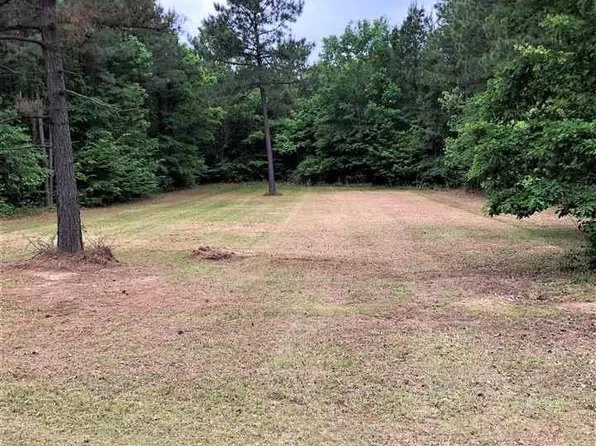 655 Gold Leaf Rd, Star City, AR 71667