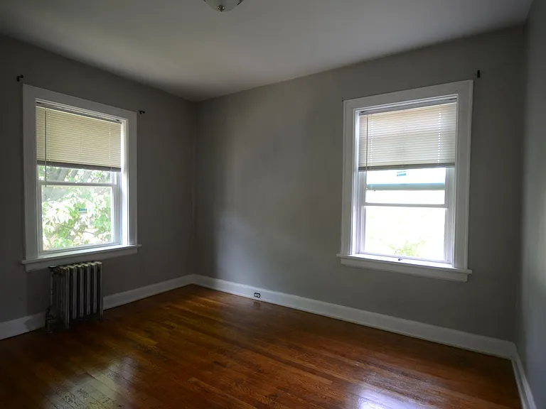 2532 Highland Ave — Photo 3