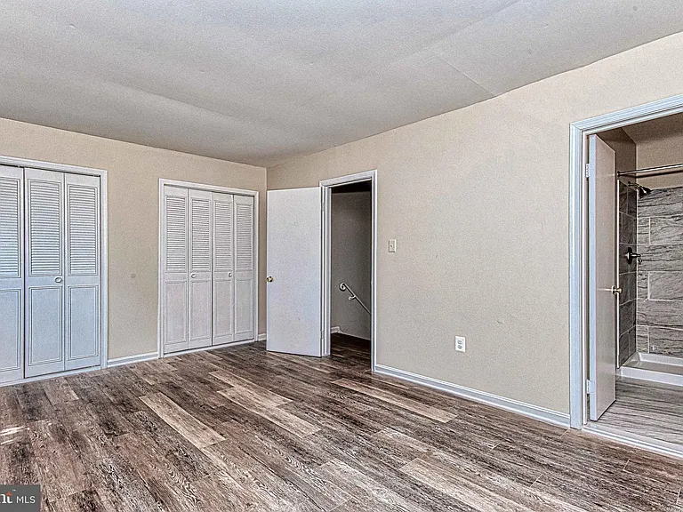 8467 Ivy Glen Ct — Photo 26