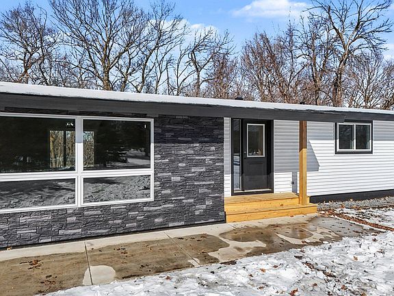 2nd image of 454 Country View Ln