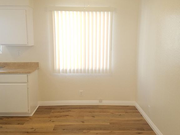 3rd image of 1243 W 164th St APT B