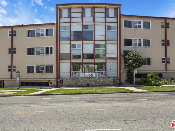 1441 S Beverly Glen Blvd, Los Angeles, CA 90024