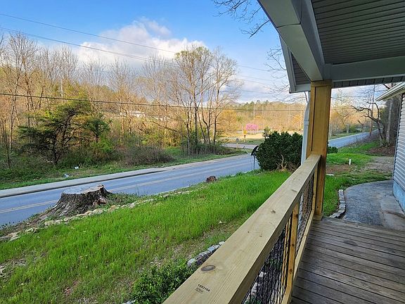 4th image of 407 Lakeside Dr