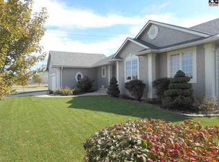 1315 E 19th Ave, Hutchinson, KS 67502