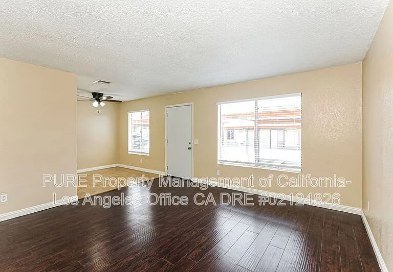 23815 Hemlock Ave #7 — Photo 4