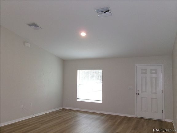3rd image of 6617 E Holly St