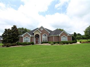 92 Leigh Cv, Columbus, MS 39702