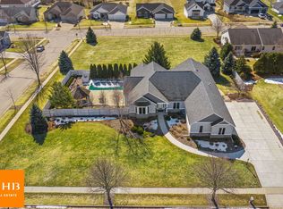 101 Valley View Rd, Mount Horeb, WI 53572