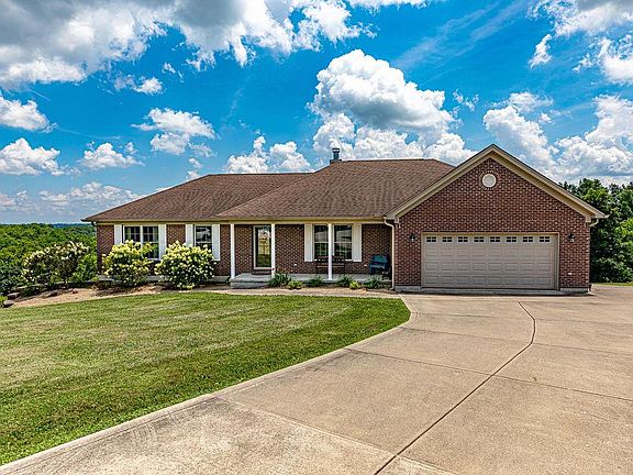 4th image of 3151 Blackberry Ln