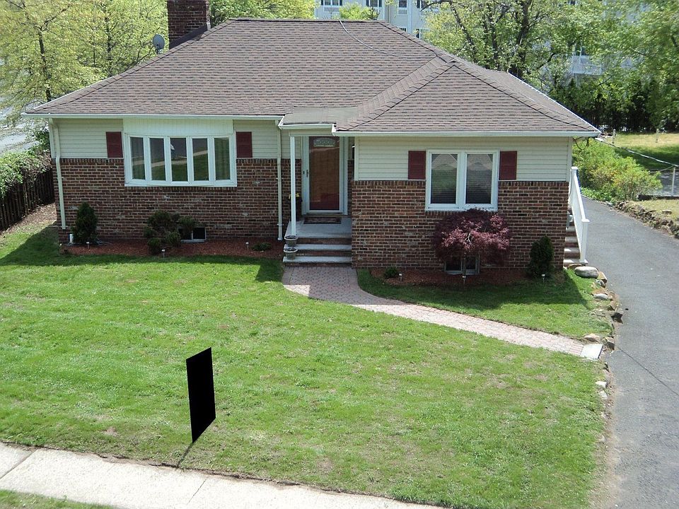 For Sale: 22 BROAD ST, Summit City, NJ 07901