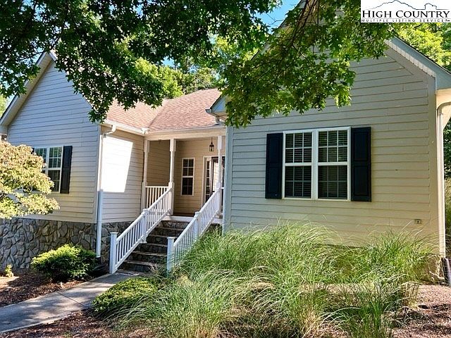 1st image of 174 Laurel Cottage Lane