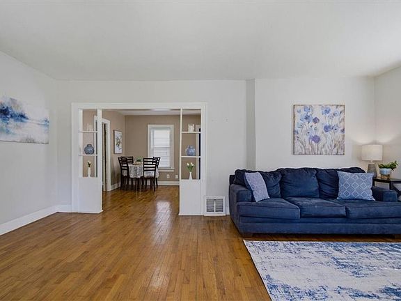 3rd image of 11920 W 51st St
