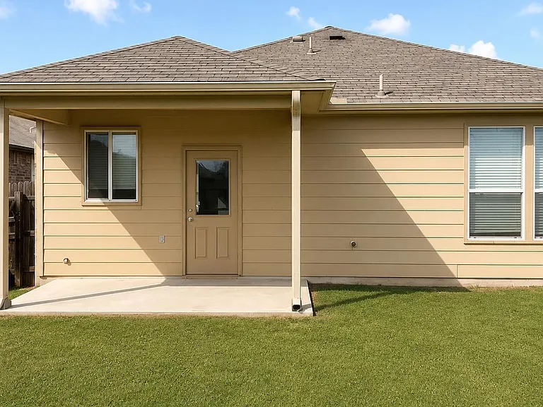 352 Martha Dr — Photo 17
