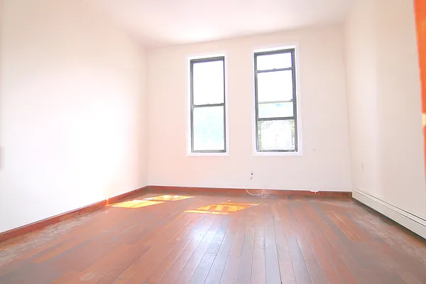 Rented by New Amsterdam Realty Group | media 31