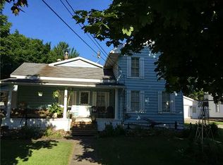 208 S Gorham St, Fayette, OH 43521