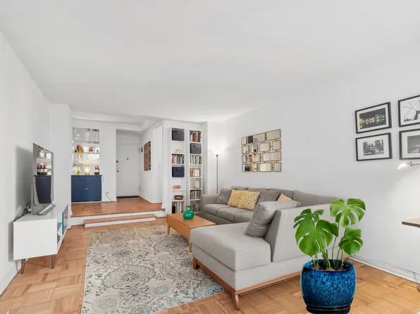 215 East 79th Street image 1 of 15