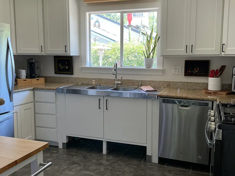 Kitchen (recently painted cabinets)