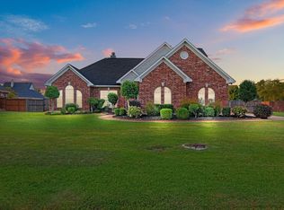 333 Hunters Hollow Dr, Bossier City, LA 71111