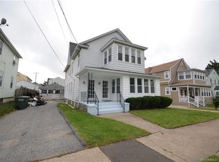 96-98 Palm St, Bridgeport, CT 06610