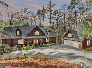 427 Soque Falls Dr, Clarkesville, GA 30523