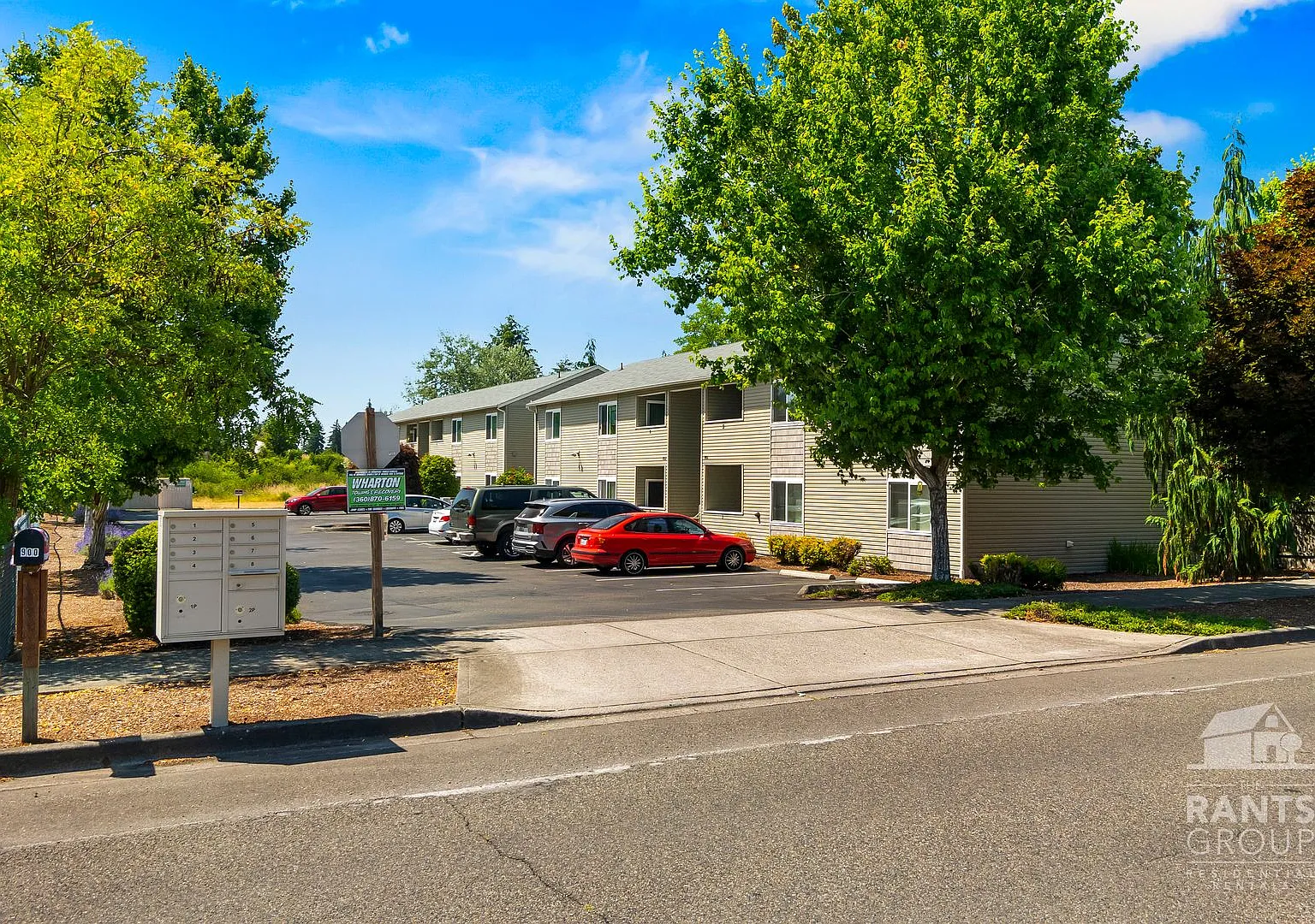 Crystal Springs Apartments — Photo 1