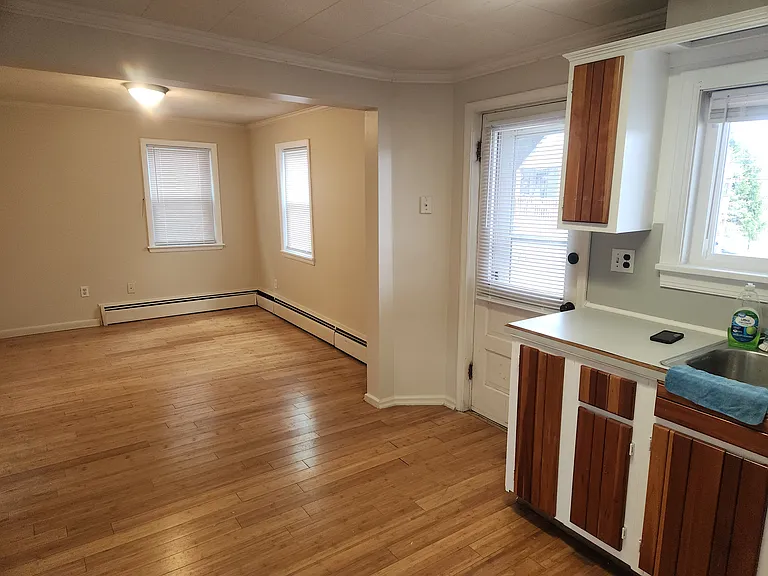 614 Main St #B1 — Photo 16