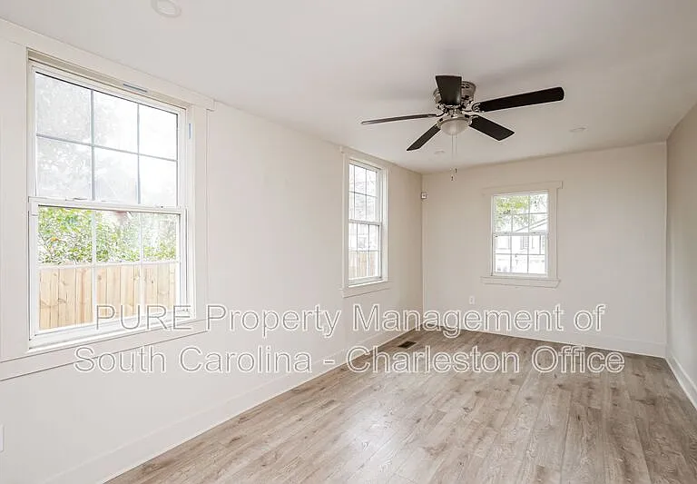 2679 Oregon Ave — Photo 10