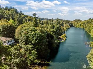 26530 Lake Fenwick Rd S, Kent, WA 98032