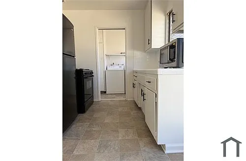 1258 N Virgil Ave Photo 1