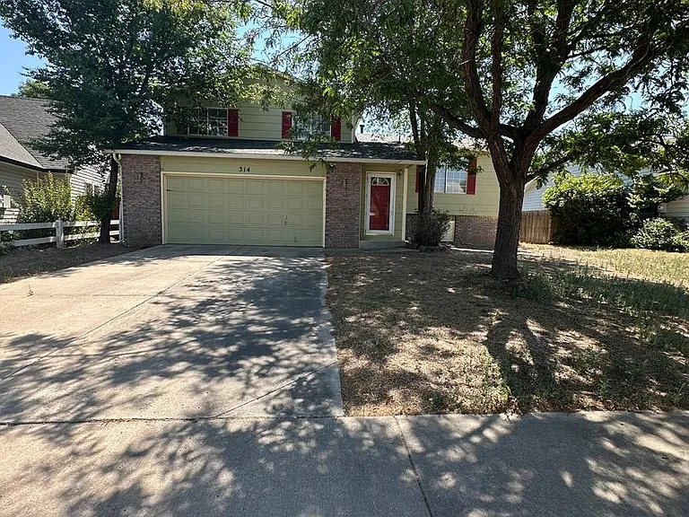 314 N 49th Avenue Ct — Photo 1
