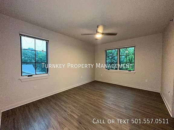 5th image of 3223 Kavanaugh Blvd Unit 1D