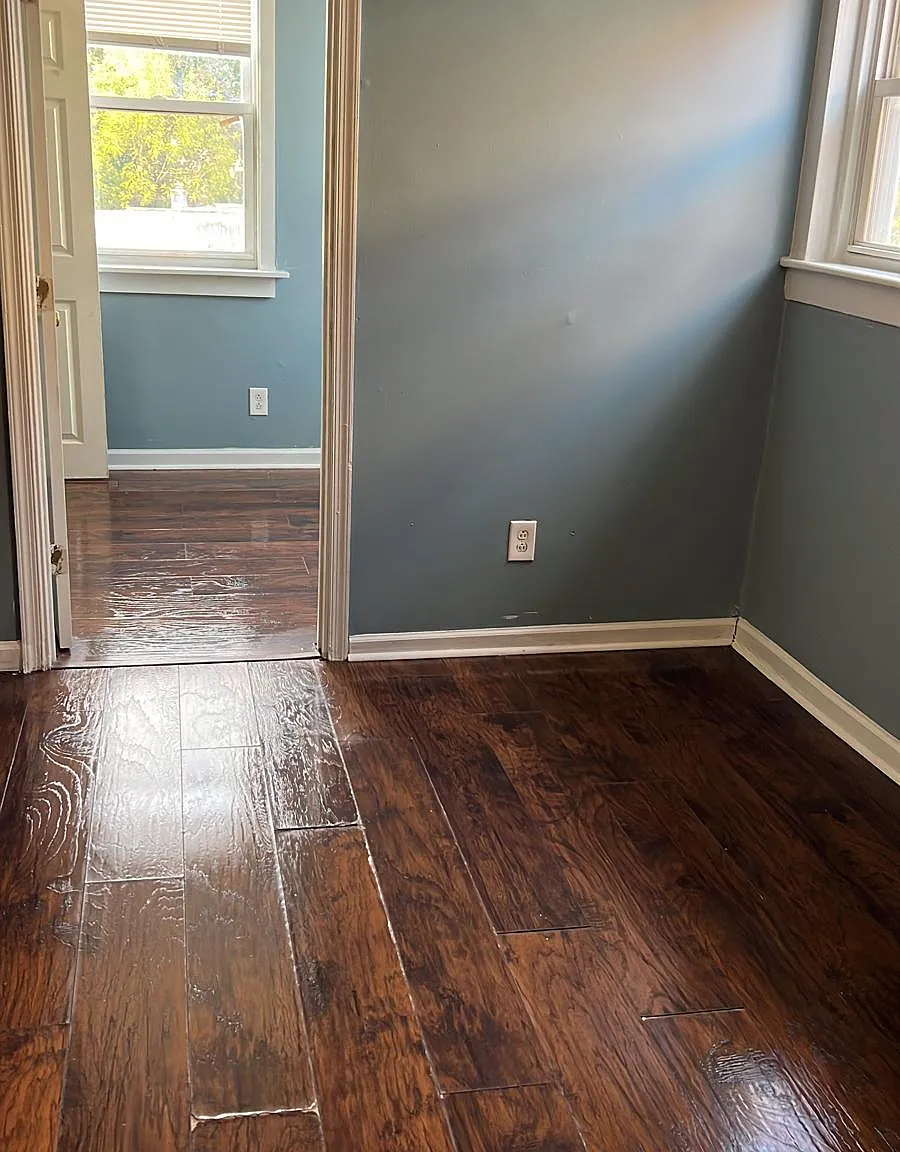 3 bed, 850 sqft, $1,250 — Photo 3
