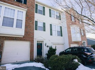 334 Lantern Ln, Chambersburg, PA 17201