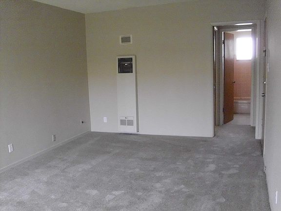 2nd image of 11428 Killion St APT 5