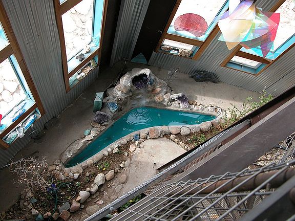 Solarium, pass.solar,38'tall