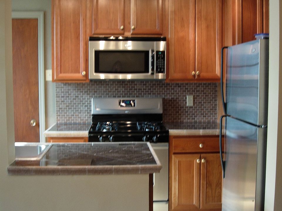 2nd image of 5005 Jamieson Ave APT 3S