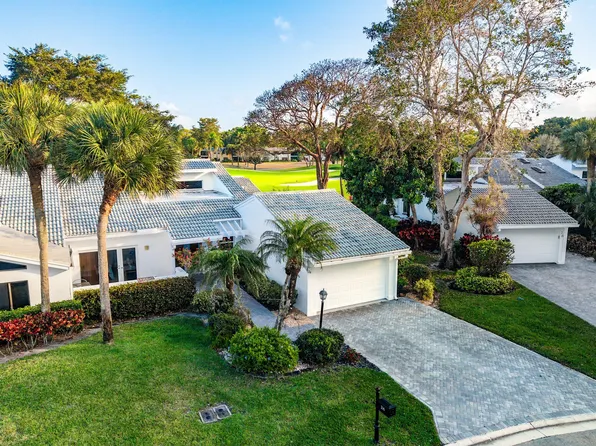 24 Cambridge Drive, Boynton Beach, FL 33436