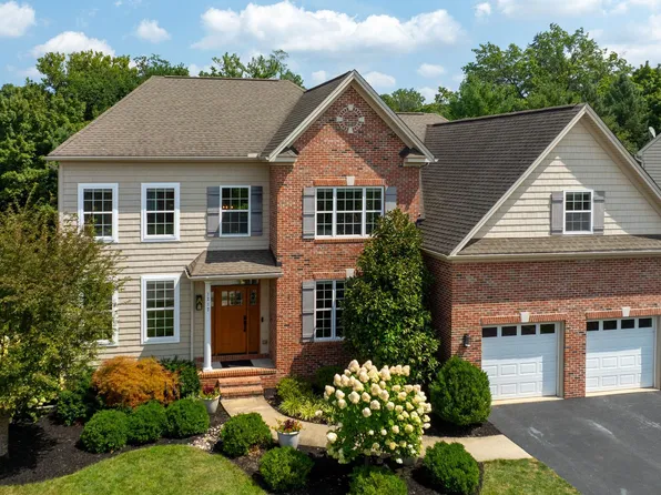1217 Laurel Oak Ln, York, PA 17403