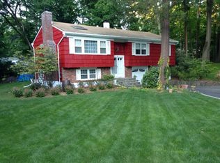 3 Nord Cir, Ossining, NY 10562