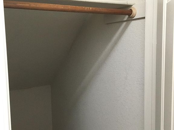 5th image of 2615 Nivens St