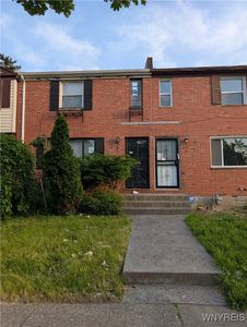 9 Bennett Village Ter, Buffalo, NY, 14214