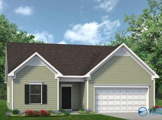 18558 Meadows Rd, Athens, AL 35613