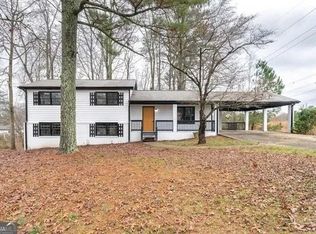 3918 Sherwood Dr, Douglasville, GA 30135