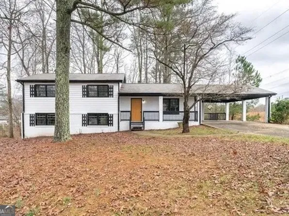 3918 Sherwood Dr, Douglasville, GA 30135