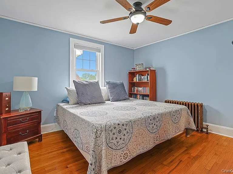 21 Anderson Ave — Photo 31