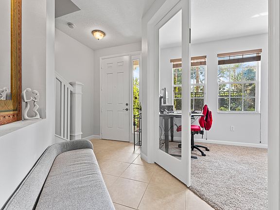 2nd image of 2558 Gardens Parkway