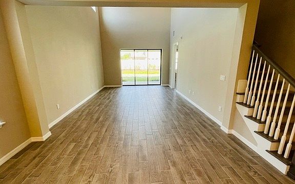 4th image of 15205 Shady Palms Ln